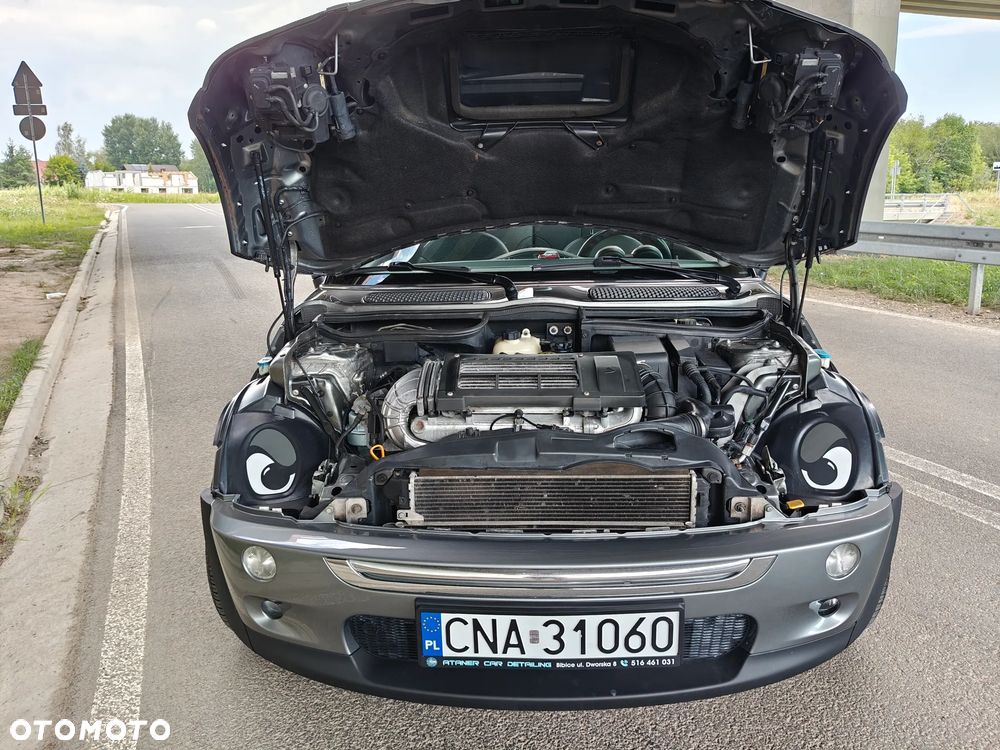 MINI Cooper S Sidewalk - 24