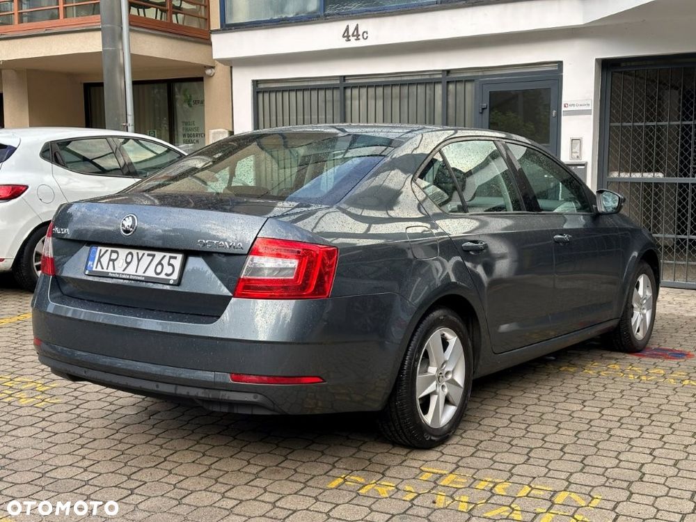 Skoda Octavia - 4
