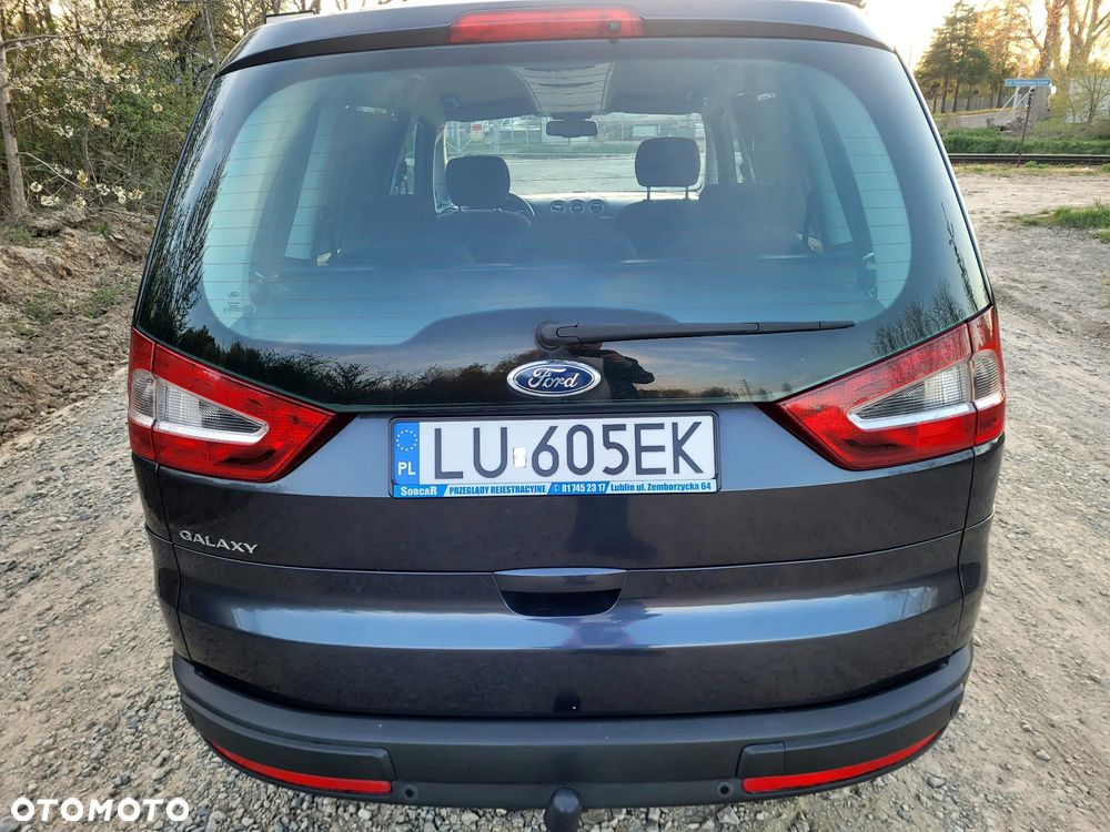 Ford Galaxy 2.0 Ghia - 7