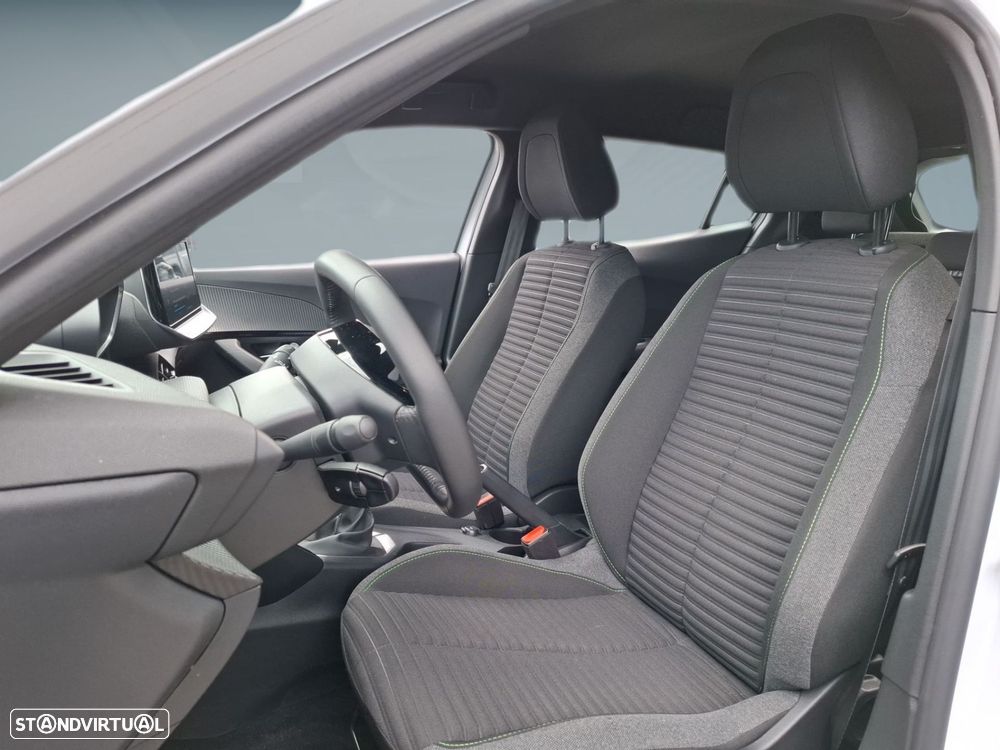 Peugeot 2008 1.2 PureTech Active - 11