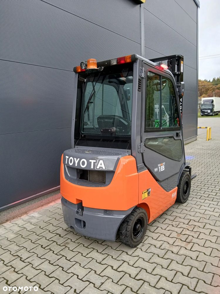 Toyota 02-8FDF18 - 6