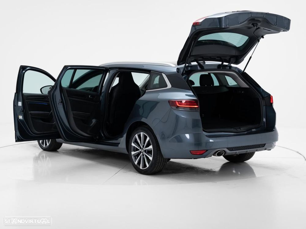 Renault Mégane Sport Tourer 1.5 Blue dCi R.S. Line — fotografia 5