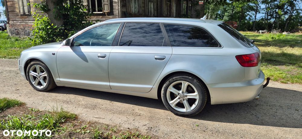 Audi A6 Avant - 10