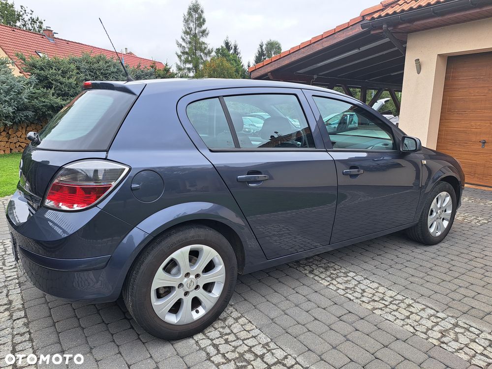 Opel Astra 1.6 Design Edition - 7
