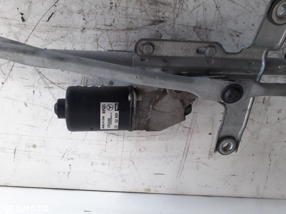 MERCEDES VITO W639 04R 2.2 CDI MECHANIZM WYCIERACZEK A6398200040 - 2