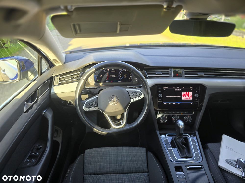 Volkswagen Passat 2.0 TDI SCR DSG Elegance - 12