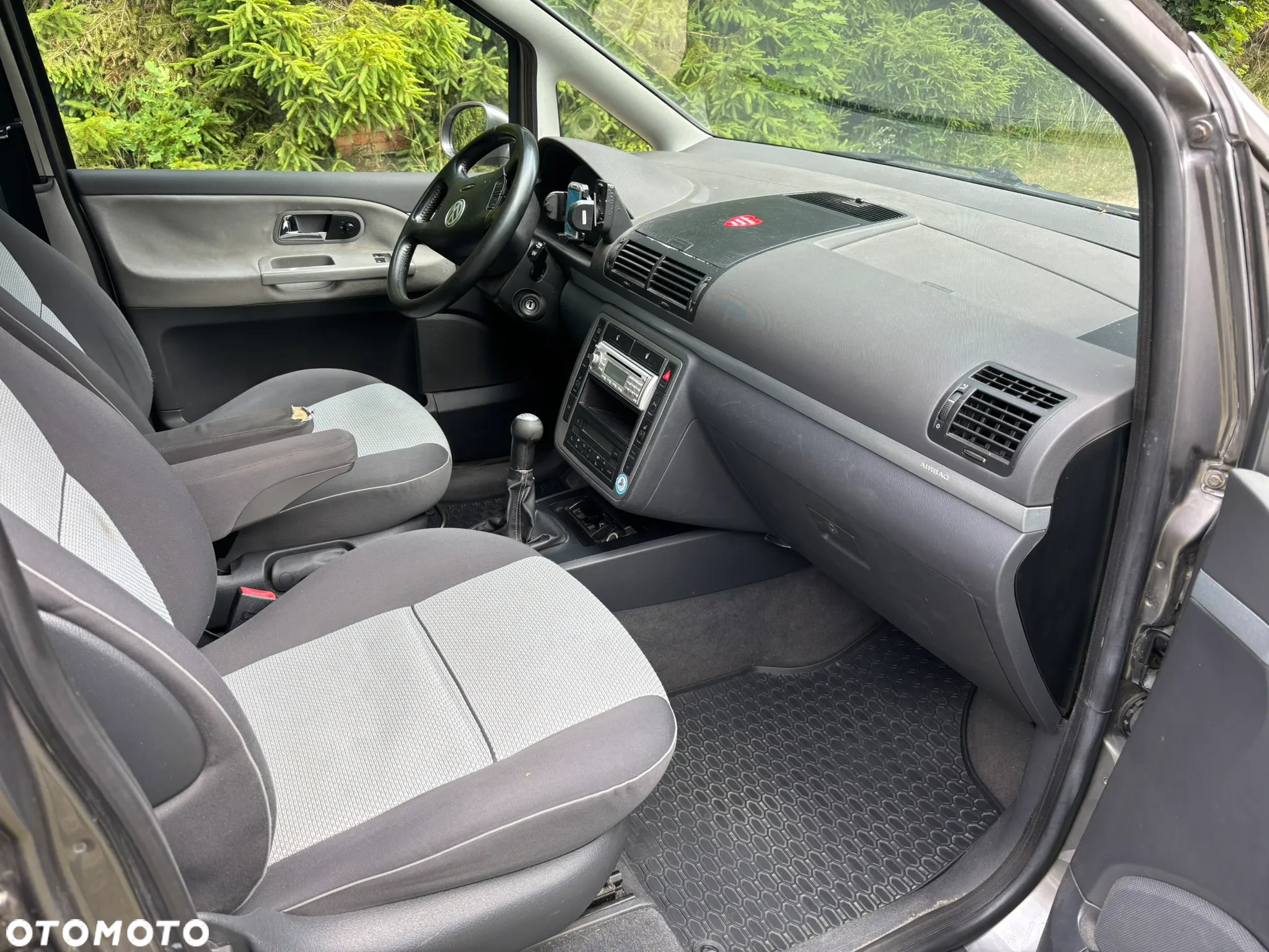Volkswagen Sharan - 8