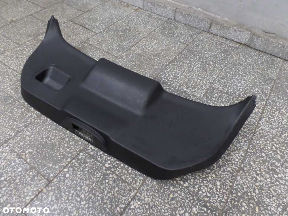 FORD FIESTA MK7 VII TAPICERKA BOCZEK OSLONA KLAPA BAGAZNIKA TYL 8A61-B40706 08-17 - 2