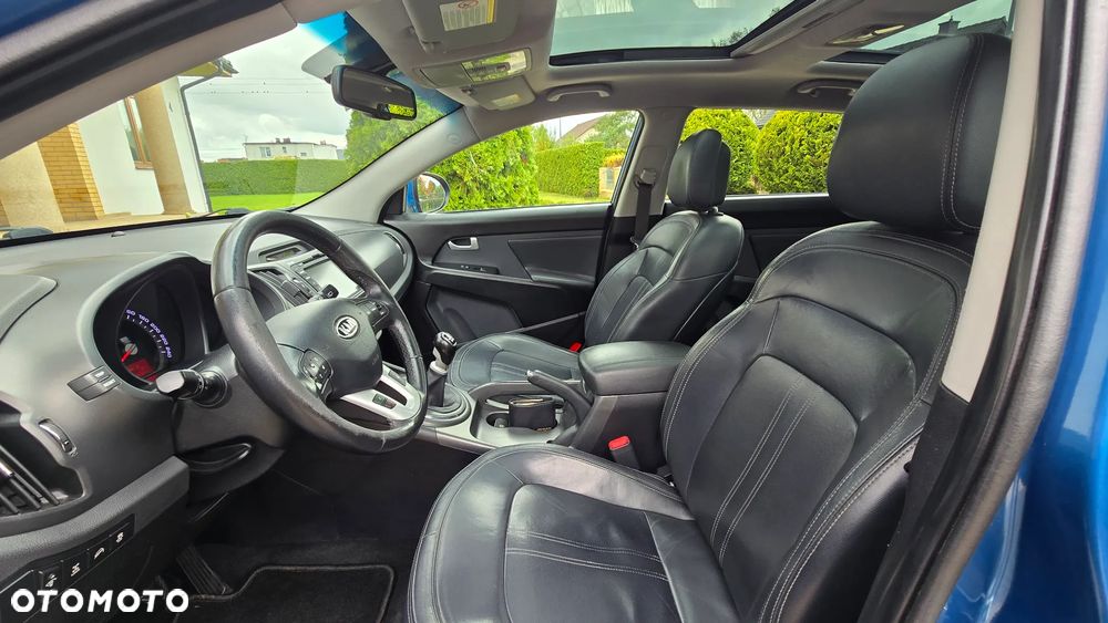 Kia Sportage 2.0 CRDI S - 27
