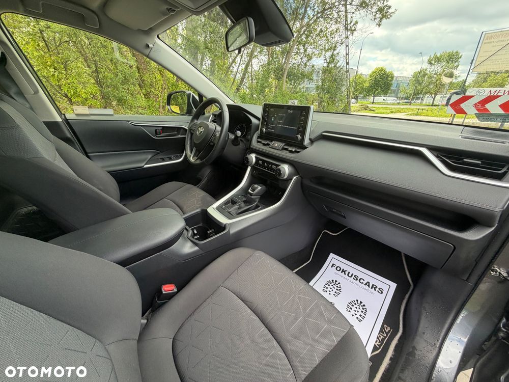 Toyota RAV4 2.5 Hybrid Comfort 4x2 - 34