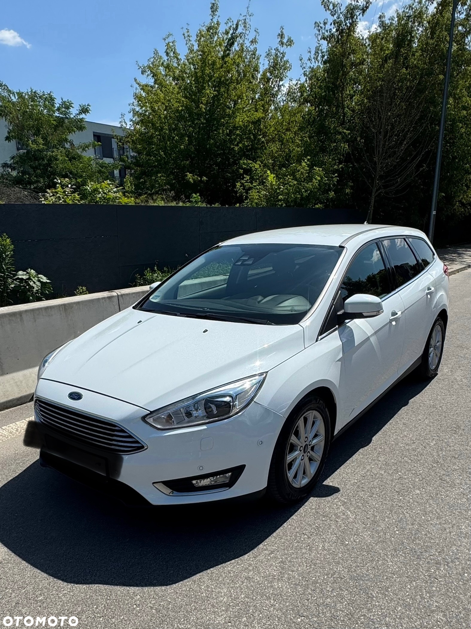 Ford Focus 2.0 TDCi Titanium ASS - 11