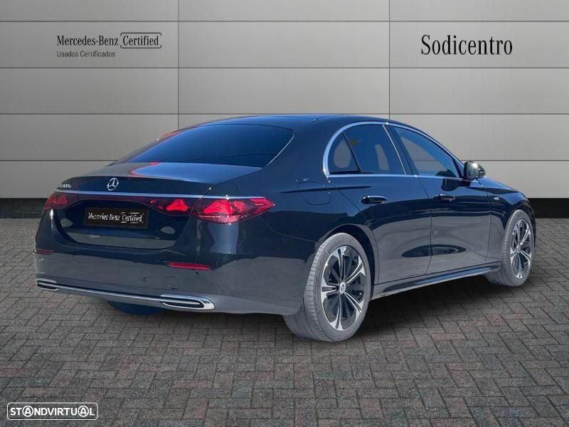 Mercedes-Benz E 300 Standard - 5