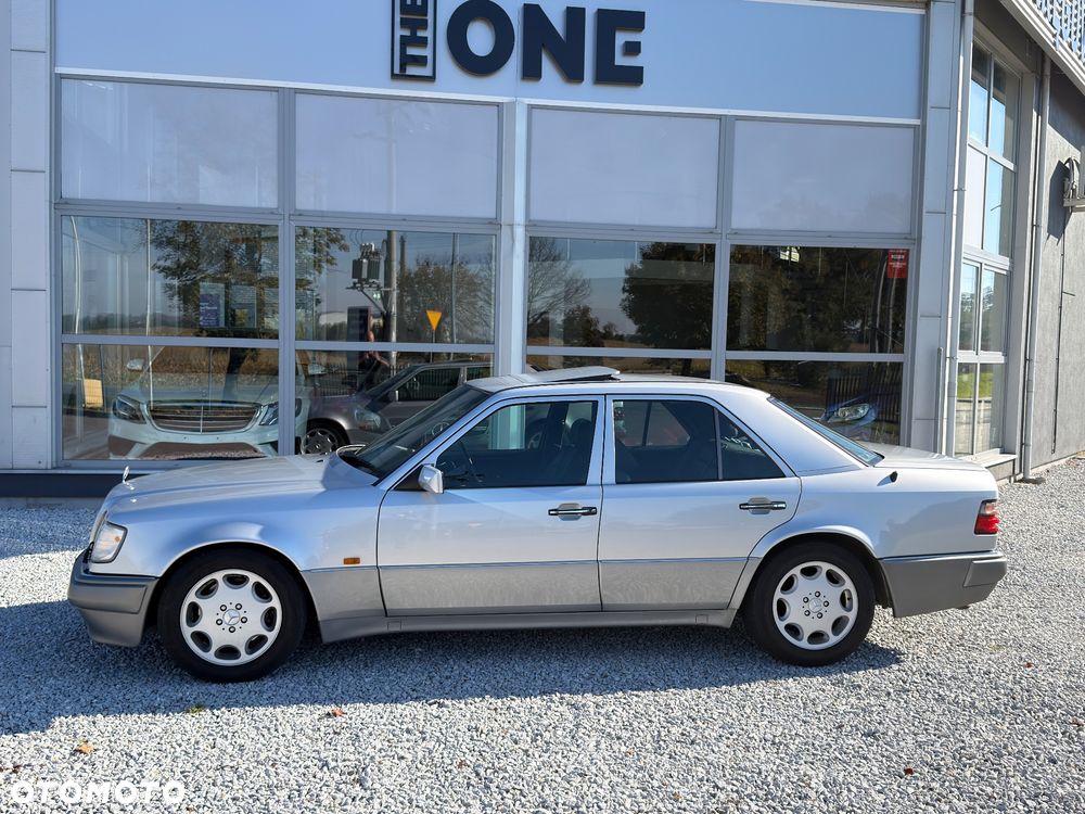 Mercedes-Benz Klasa E 500 - 20