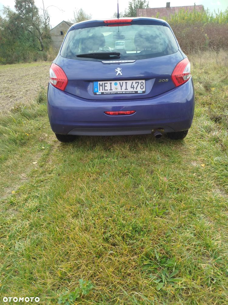 Peugeot 208 95 VTI Allure - 16