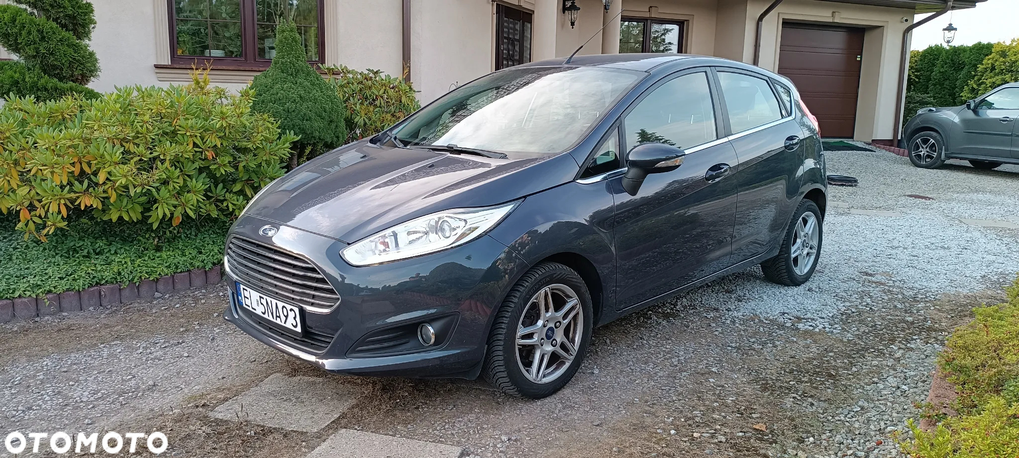 Ford Fiesta 1.6 Ti-VCT Titanium - 2
