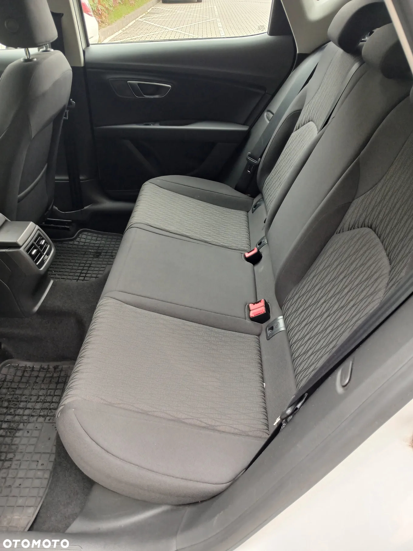 Seat Leon 1.6 TDI Style - 10