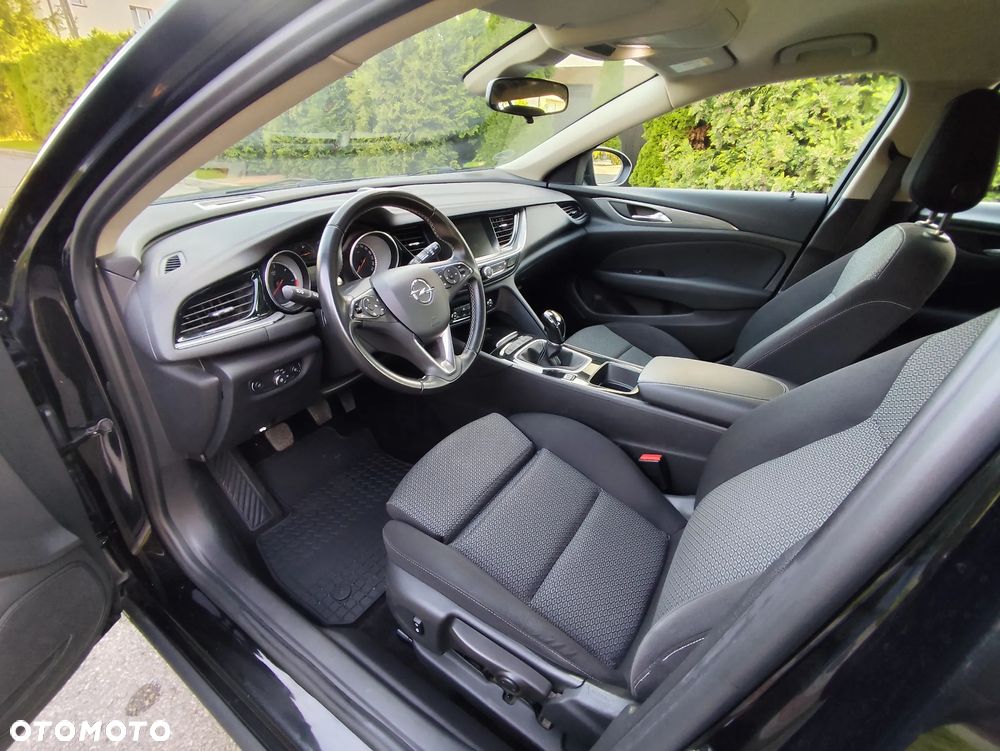 Opel Insignia - 9