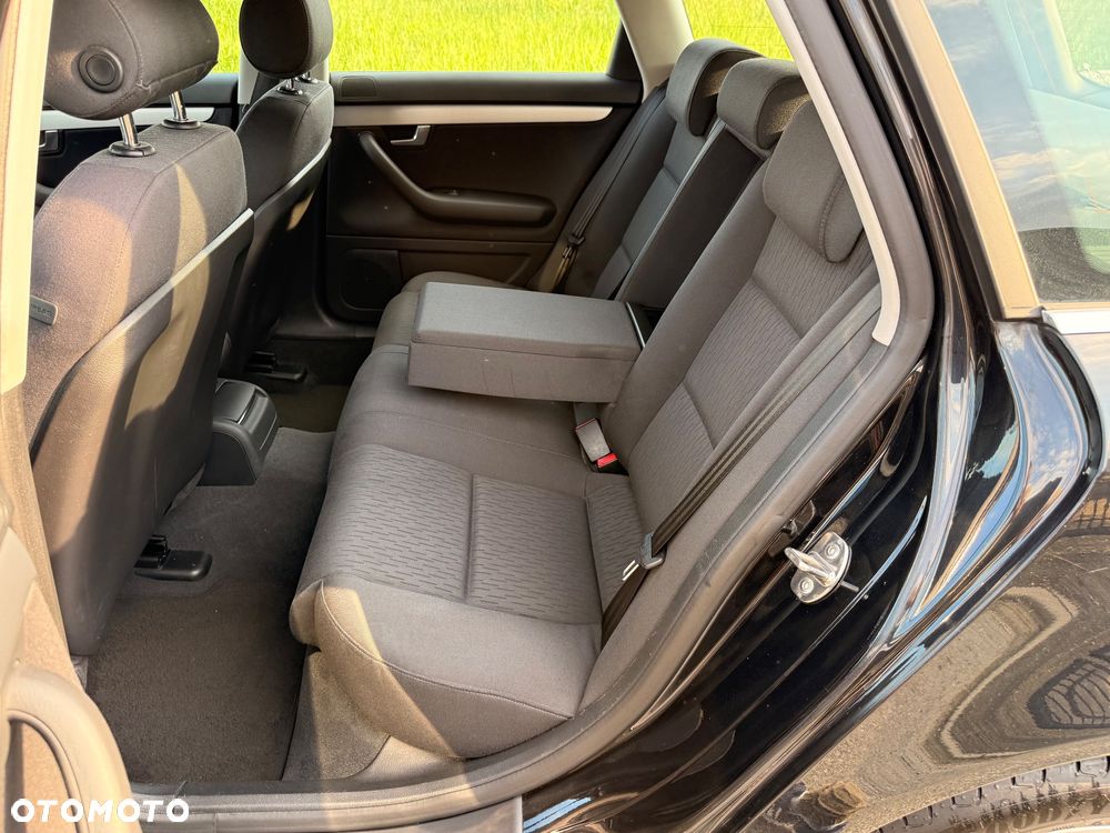 Audi A4 Avant 1.8T - 26