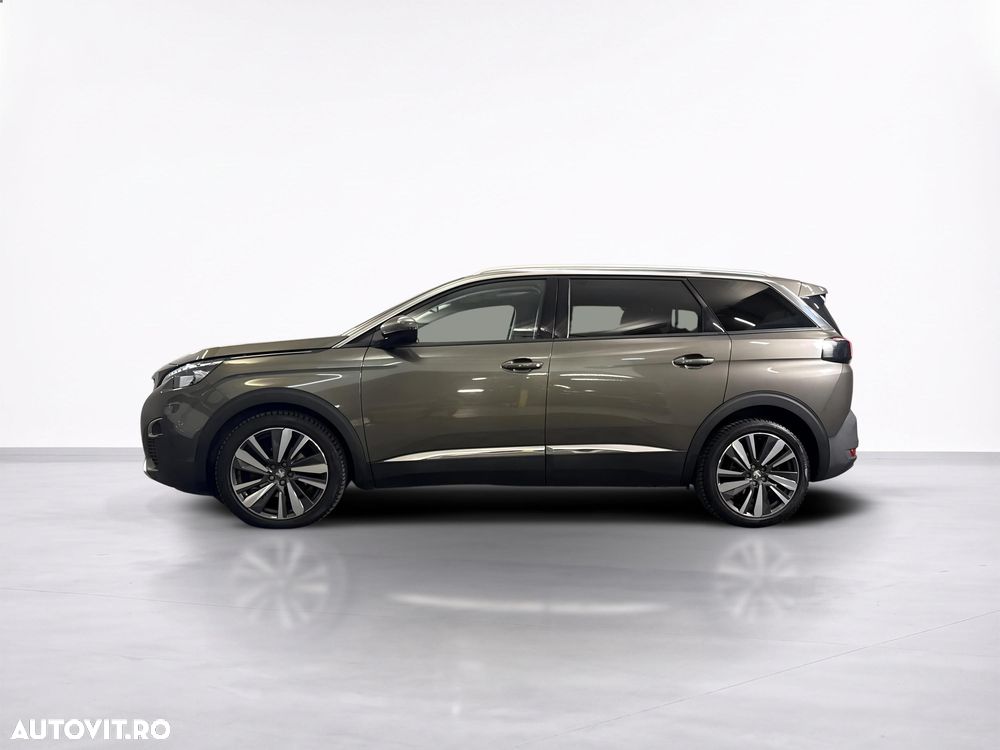 Peugeot 5008 - 3