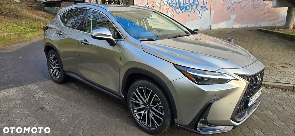 Lexus NX 350h Prestige AWD - 4