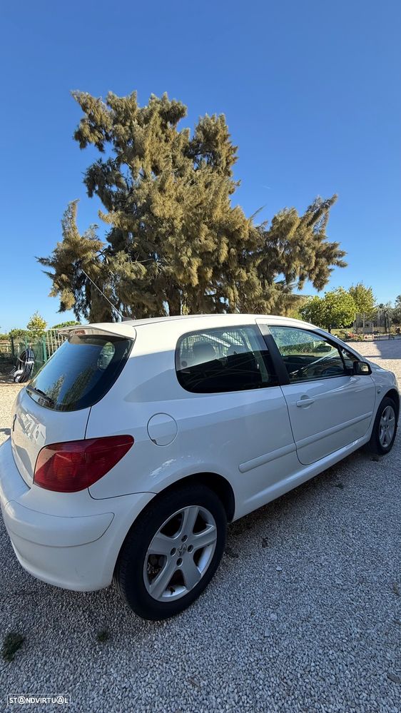 Peugeot 307 1.6 HDi XS Premium - 4