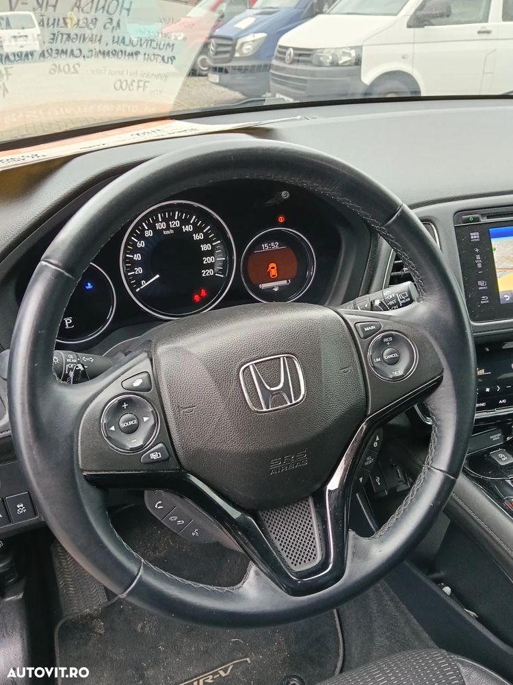 Honda HR-V 1.5 i-VTEC 4x2 CVT Elegance - 11