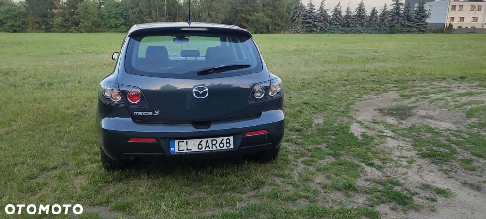 Mazda 3 1.6 Exclusive - 2