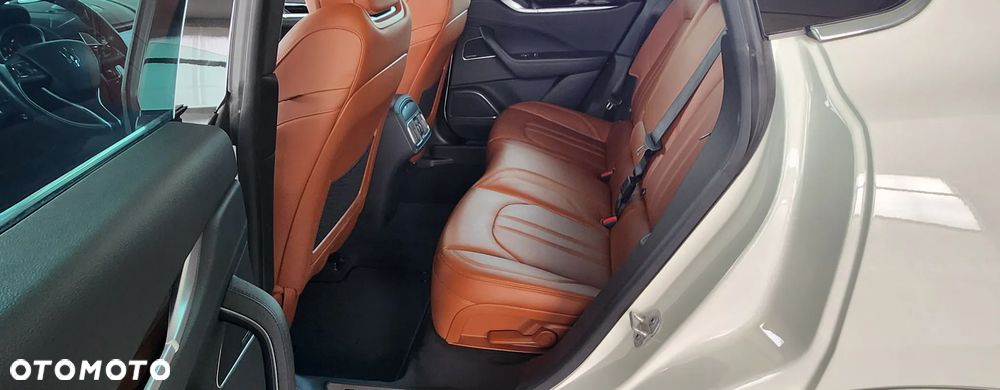 Maserati Levante Diesel Granlusso - 40
