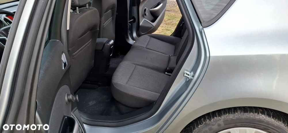 Opel Astra 1.4 Active EU6 - 16