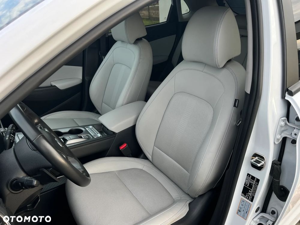 Hyundai Kona 64kWh Platinum - 15