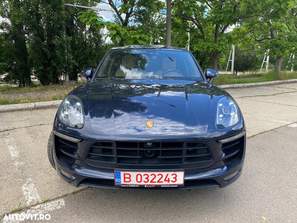 Porsche Macan GTS PDK - 1