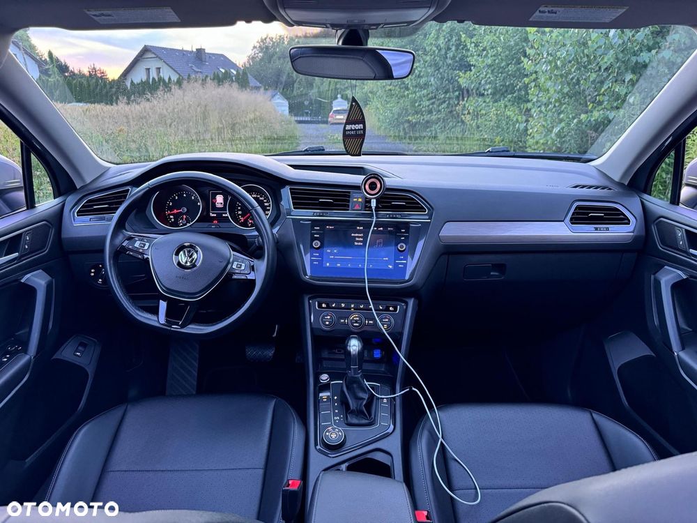 Volkswagen Tiguan Allspace 2.0 TSI 4Mot Comfortline DSG - 11