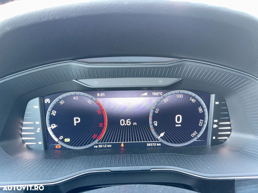 Skoda Superb 2.0 TDI DSG Style - 18