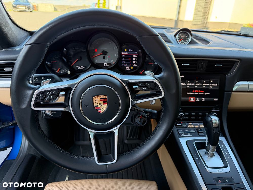 Porsche 911 Carrera 4S PDK - 28