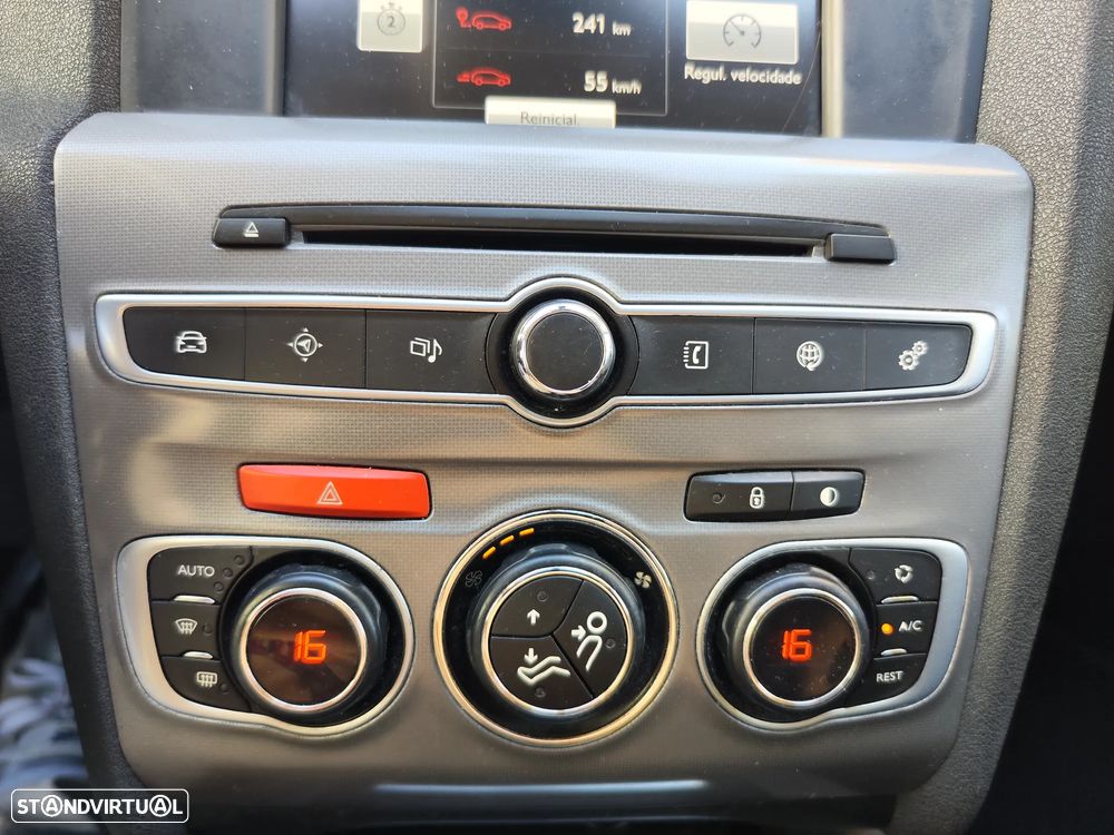 Citroën C4 1.6 BlueHDi Feel - 37