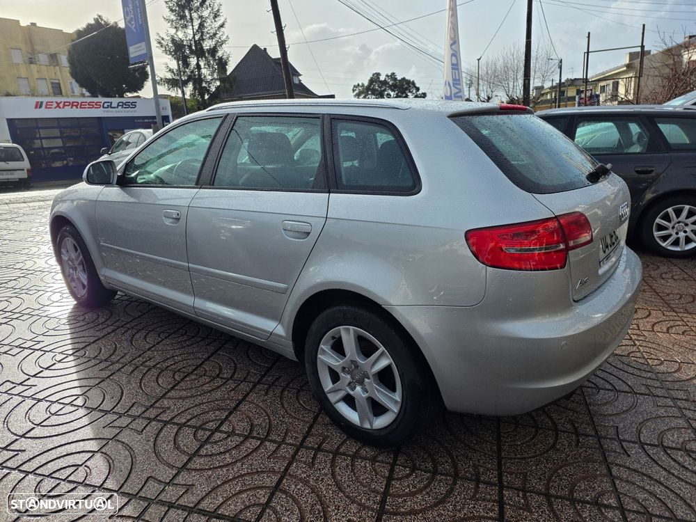 Audi A3 Sportback 1.6 TDI Attraction - 5