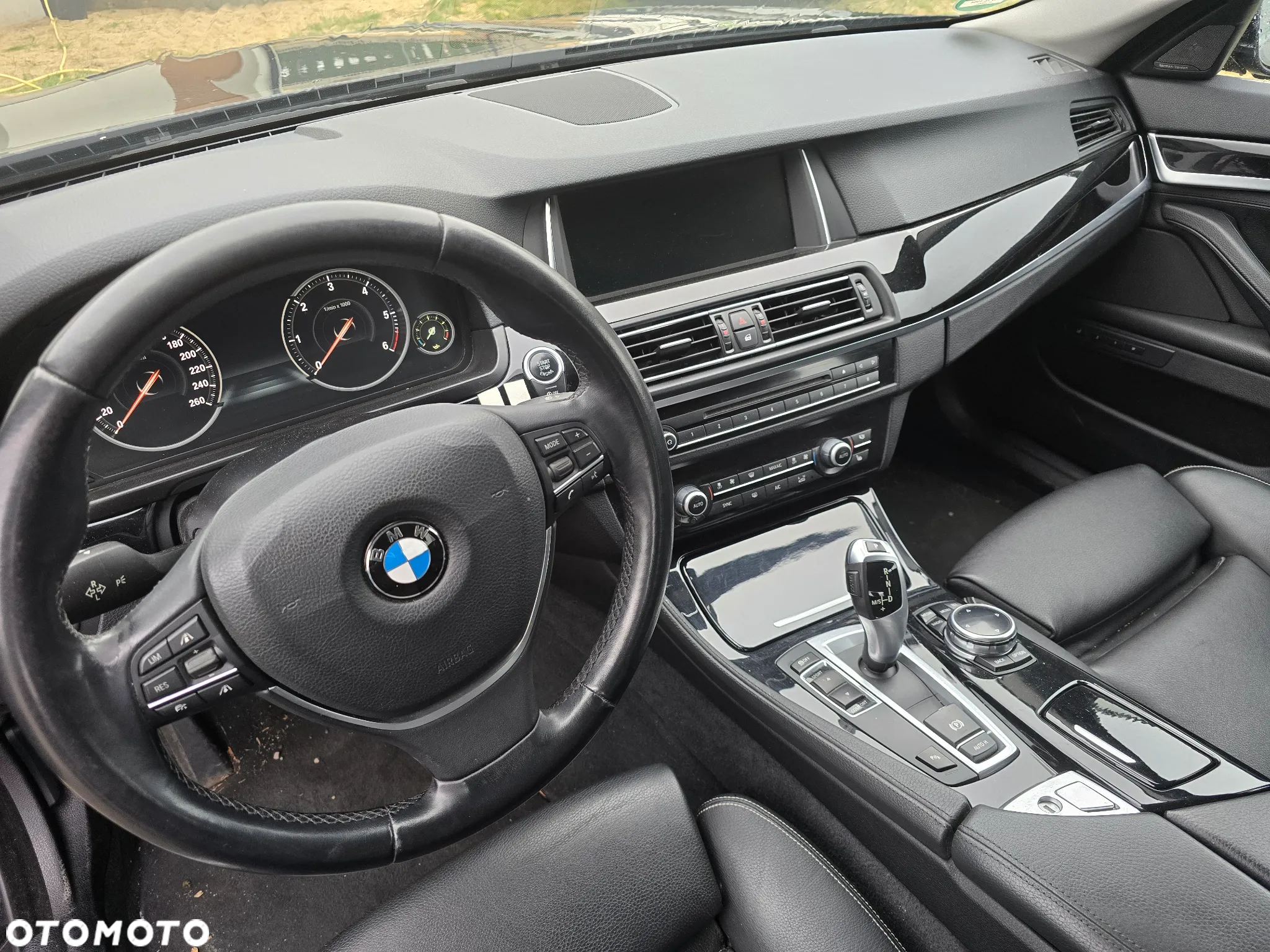 BMW Seria 5 530d Touring Luxury Line - 6