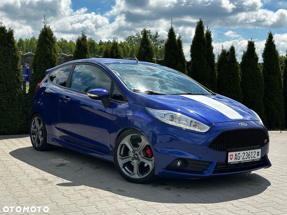 Ford Fiesta 1.6 EcoBoost mit Leder-Sport-Paket ST - 6