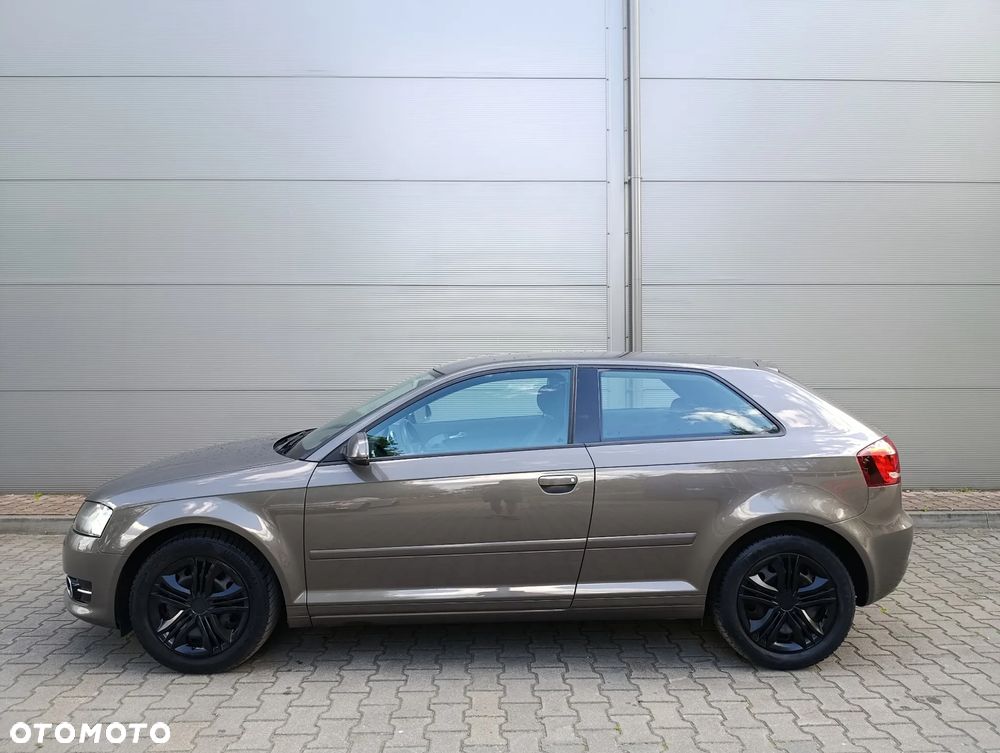 Audi A3 3-drzwiowe 1.4 TFSI Ambiente - 17