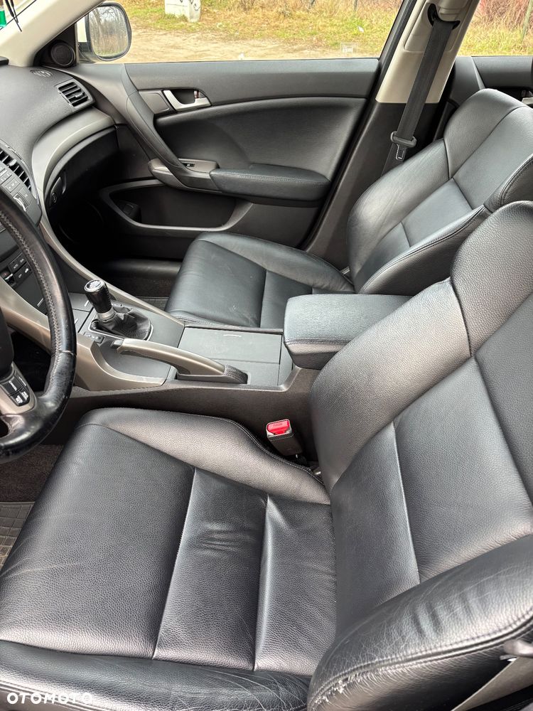 Honda Accord 2.0 Comfort - 9