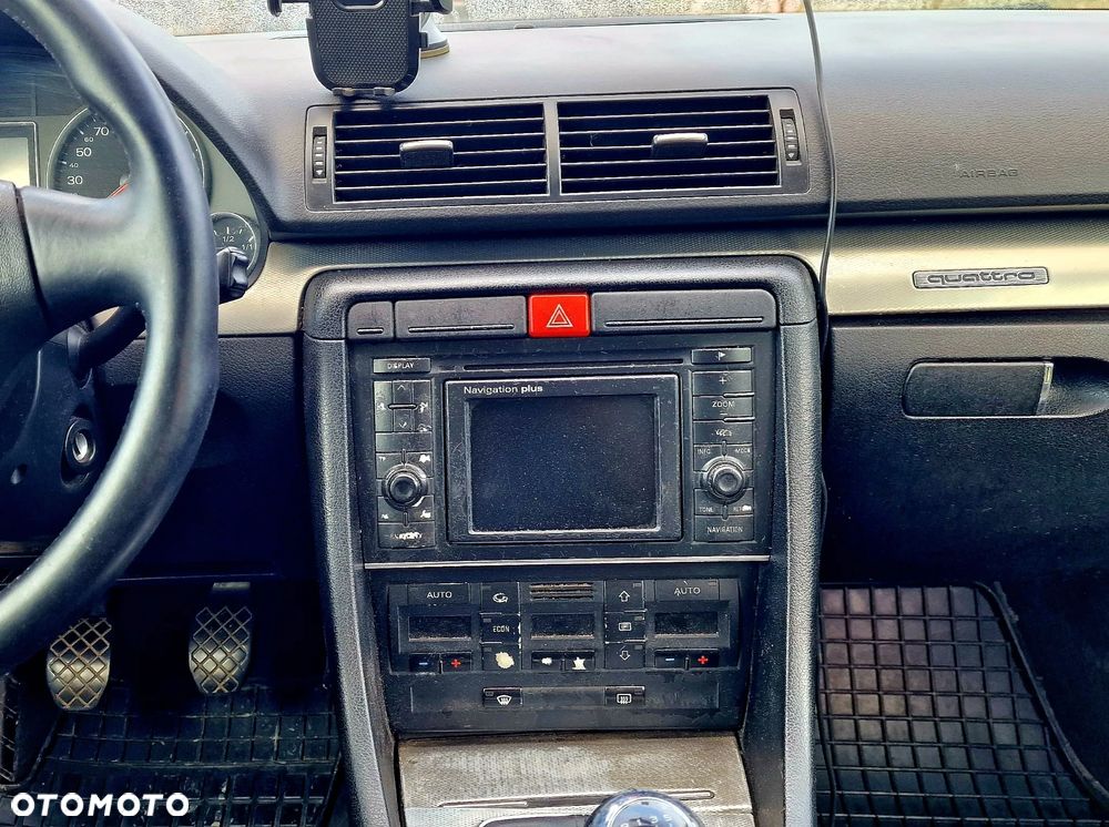Audi A4 Limousine 1.8T - 11