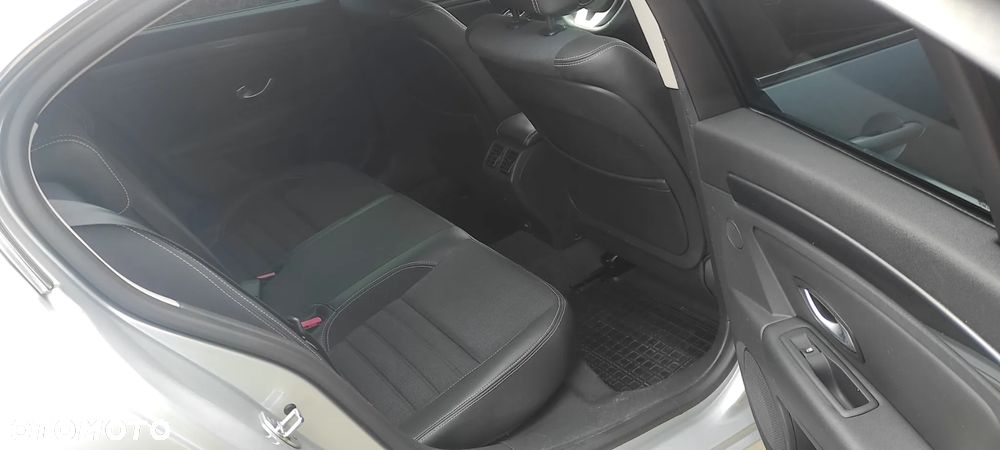 Renault Laguna 2.0 Authentique - 11