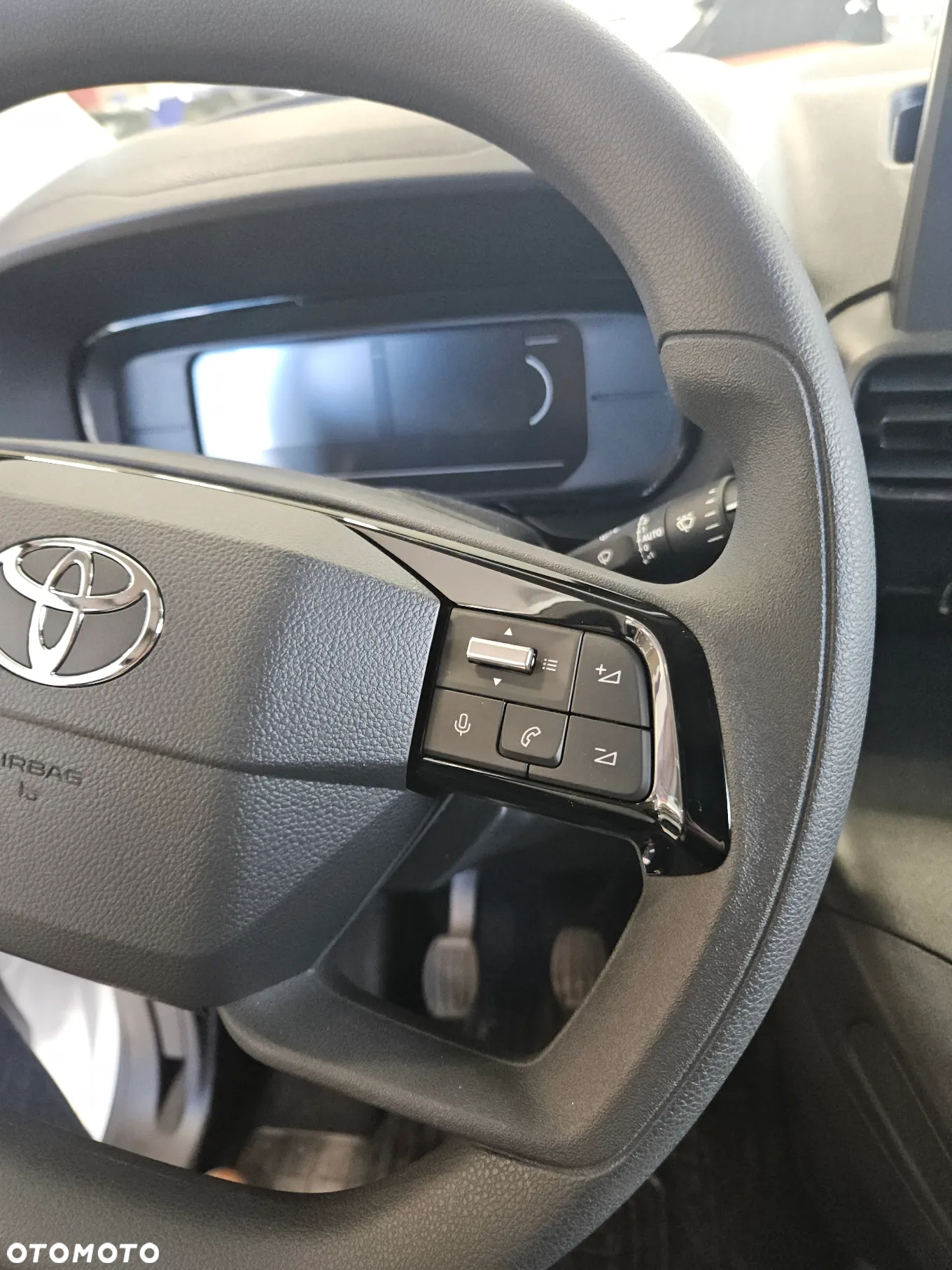 Toyota Proace City - 12