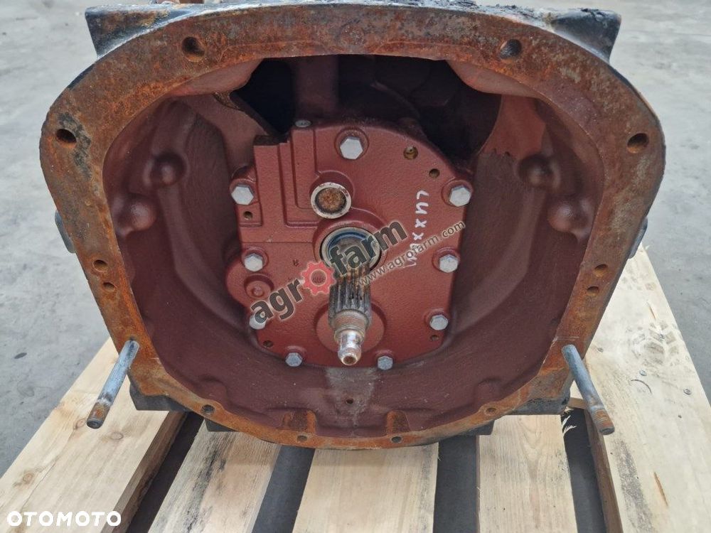 Skrzynia biegów Case Luxxum 120 ZF - 3