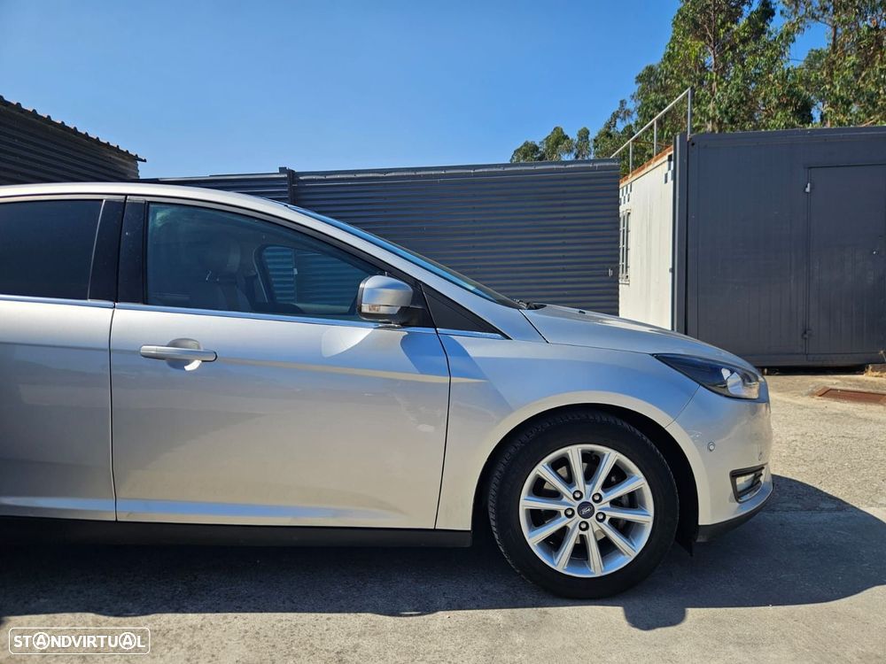 Ford Focus 1.0 EcoBoost Titanium Aut. - 10