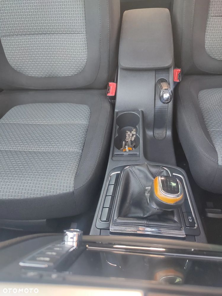 Skoda Superb 2.0 TDI Ambition - 11