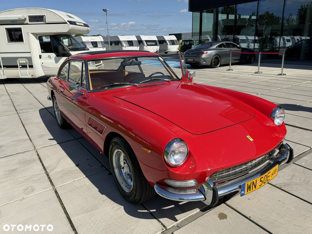Ferrari 330 - 9
