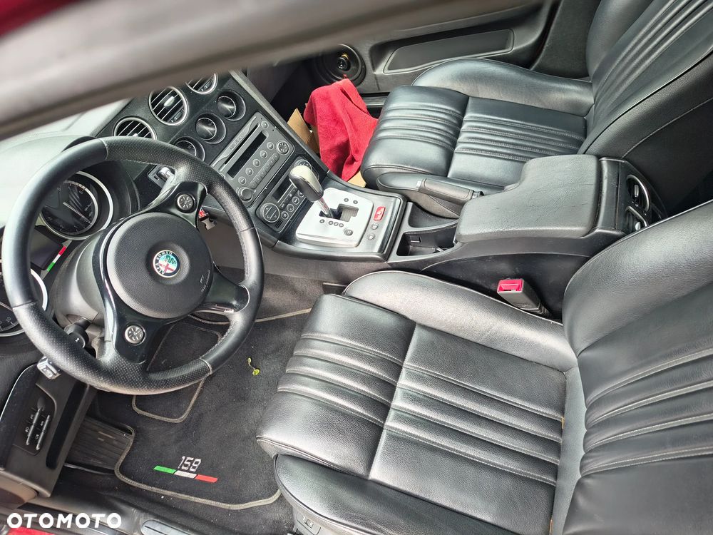 Alfa Romeo 159 3.2 JTS V6 24V Q4 Q-Tronic Elegante - 6
