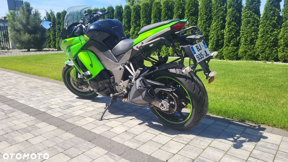 Kawasaki ZX - 2