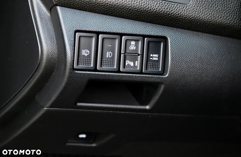 Suzuki Kizashi - 17